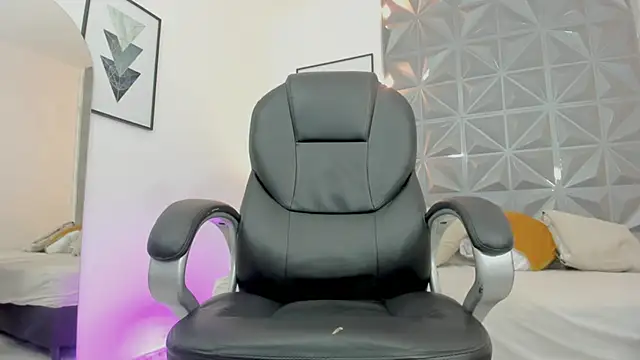 Ricky Owens1 online show from 19, 11, 2025