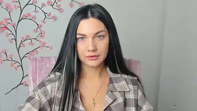 Lune Moon online show from 4, 12, 2025