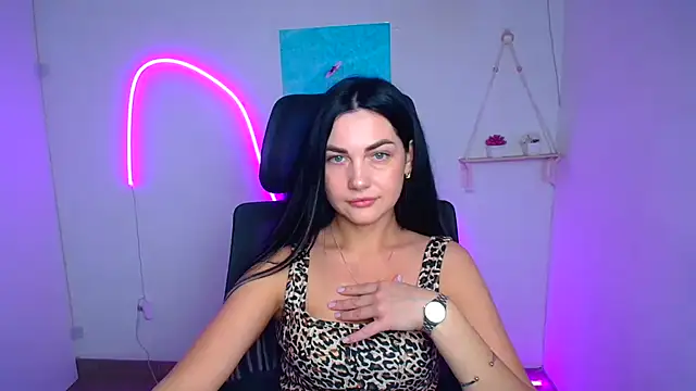 Lune Moon online show from 12, 3, 2026