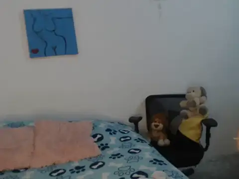 Snapshot of Victoria_new chatting on 2, 10, 2025 Victoria new online show from 2, 10, 2025