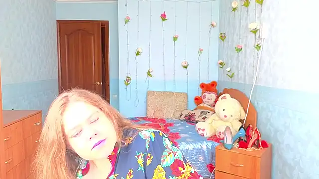 Audrey Aura online show from 23, 9, 2025