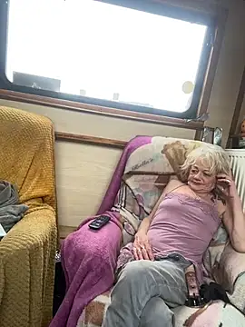 ladyboatlady online show from 22, 2, 2026