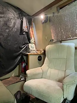 ladyboatlady online show from 6, 3, 2026