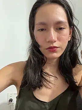 LilyThea online show from 23, 10, 2025