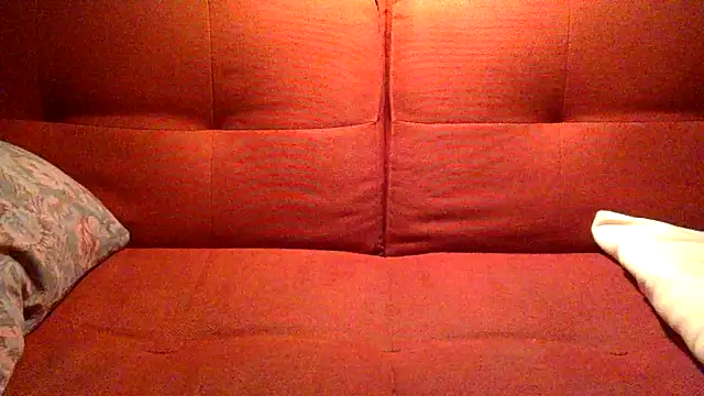 Snapshot of analilatorbooty chatting on 17, 9, 2025 analilatorbooty online show from 17, 9, 2025