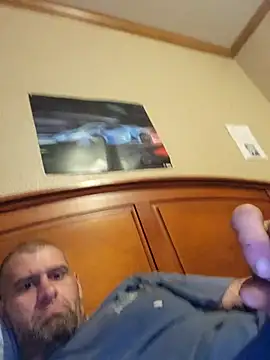 Snapshot of Bigdickcraig11 chatting on 19, 10, 2025 Bigdickcraig11 online show from 19, 10, 2025