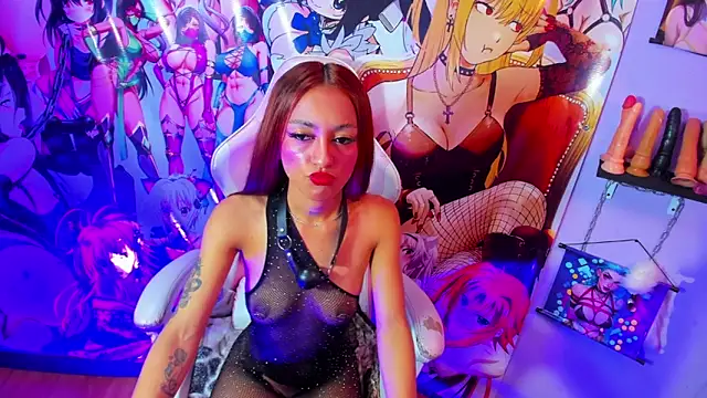 Kylie Moan online show from 26, 11, 2025