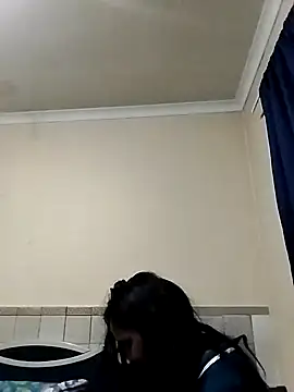 Snapshot of cute_indianxo chatting on 1, 5, 2026 cute indianxo online show from 1, 5, 2026