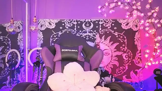 Gaia Gatex online show from 9, 2, 2026