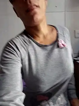 dyjaA online show from 3, 3, 2026