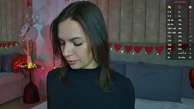 LollaSpencer online show from 11, 2, 2026