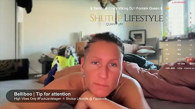 SwingWingWomanSweden online show from 27, 9, 2025