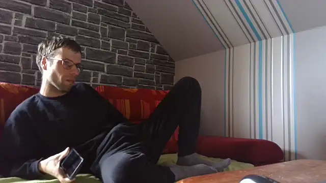 Snapshot of vers92_seb chatting on 3, 10, 2025 vers92 seb online show from 3, 10, 2025