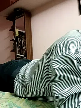 Snapshot of aarav_013 chatting on 17, 10, 2025 aarav 013 online show from 17, 10, 2025