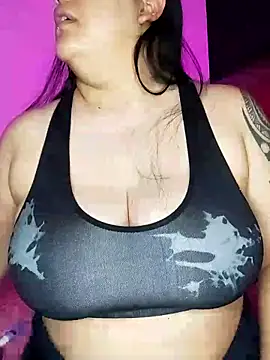 Snapshot of kittenFreyja_ chatting on 30, 9, 2025 kittenFreyja online show from 30, 9, 2025