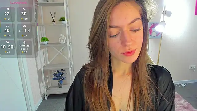 Agnes Wells online show from 29, 9, 2025