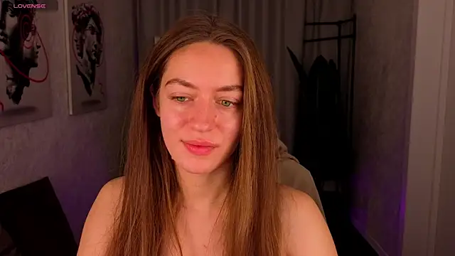 Snapshot of Agnes_Wells chatting on 17, 7, 2026 Agnes Wells online show from 17, 7, 2026