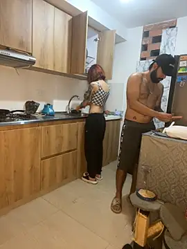 DanteAndVictoria online show from 2, 11, 2025