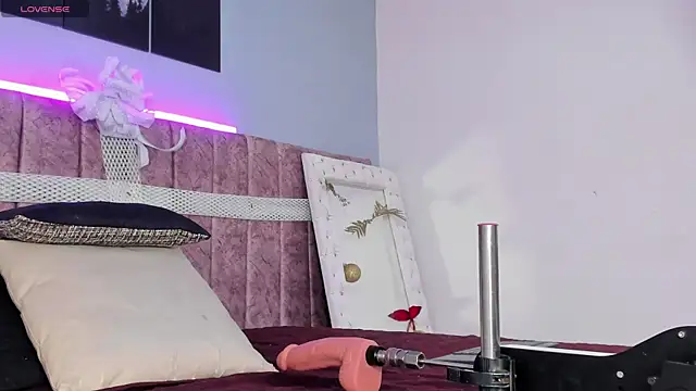  jasmine blush online show from 15, 12, 2025