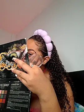 Snapshot of Nicoll_31 chatting on 13, 11, 2025 Nicoll 31 online show from 13, 11, 2025