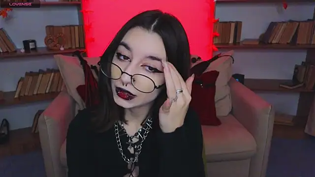 Mistress  Marcelline online show from 25, 9, 2025