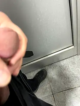 Snapshot of KAZANOVAA chatting on 14, 11, 2025 KAZANOVAA online show from 14, 11, 2025