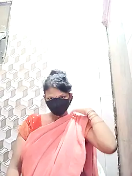 Snapshot of varnika chatting on 12, 9, 2025 varnika online show from 12, 9, 2025