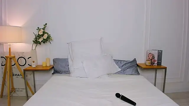 Snapshot of OliviaWilsonxxx chatting on 3, 12, 2025 OliviaWilsonxxx online show from 3, 12, 2025