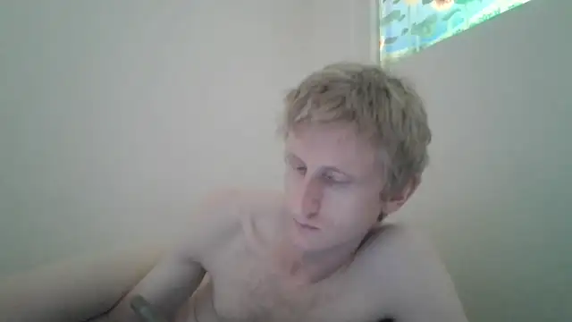 Snapshot of tcute0 chatting on 21, 4, 2026 tcute0 online show from 21, 4, 2026