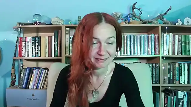 Foxilady357 online show from 18, 5, 2026