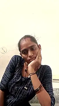 Snapshot of Guriya0076 chatting on 10, 9, 2025 Guriya0076 online show from 10, 9, 2025