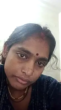 Snapshot of Guriya0076 chatting on 12, 10, 2025 Guriya0076 online show from 12, 10, 2025
