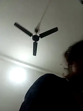 Guriya0076 online show from 13, 11, 2025