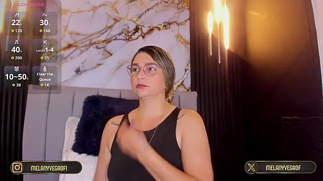 MelanyVegas online show from 25, 9, 2025