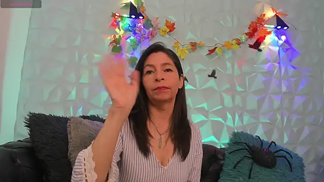 SabinaDeluxe cg online show from 1, 11, 2025