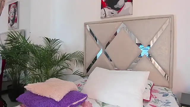 abby jones2 online show from 28, 3, 2026