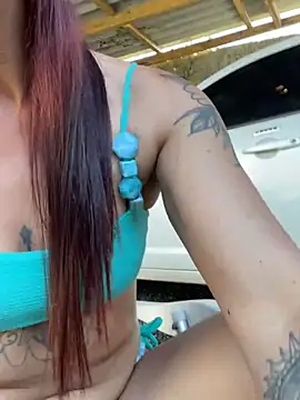 Snapshot of TayllorSweet_ chatting on 13, 12, 2025 TayllorSweet online show from 13, 12, 2025