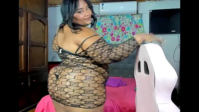 Snapshot of BigLaila chatting on 19, 9, 2025 BigLaila online show from 19, 9, 2025