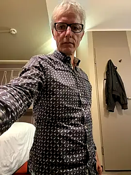 Snapshot of SexyLeon8 chatting on 17, 9, 2025 SexyLeon8 online show from 17, 9, 2025