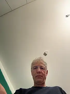 SexyLeon8 online show from 11, 1, 2026