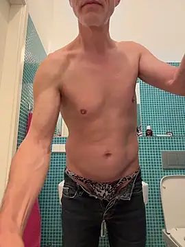 SexyLeon8 online show from 8, 5, 2026