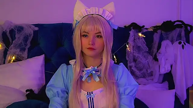 Snapshot of KeiraAsti chatting on 31, 10, 2025 KeiraAsti online show from 31, 10, 2025