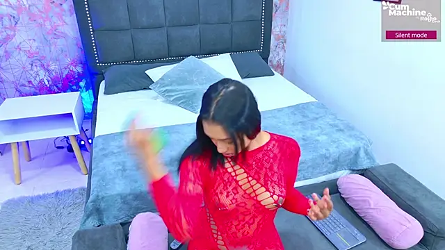 Snapshot of Becca_Grims chatting on 23, 9, 2025 Becca Grims online show from 23, 9, 2025