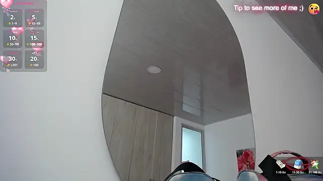 pinky f00x online show from 26, 11, 2025