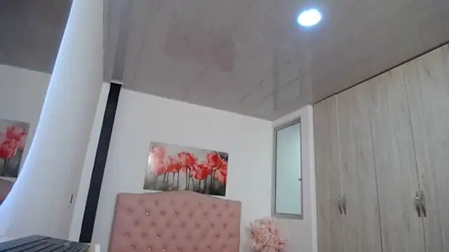 pinky f00x online show from 29, 11, 2025