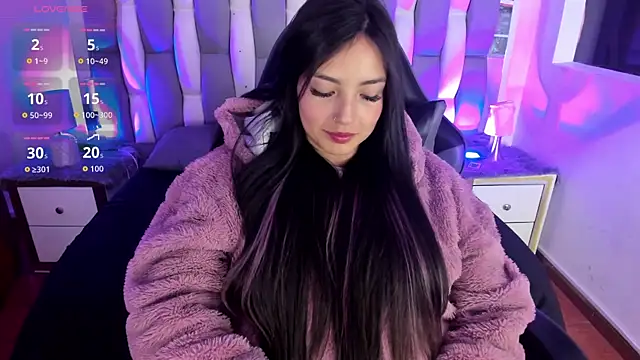 Snapshot of Adaara_Rey chatting on 22, 10, 2025 Adaara Rey online show from 22, 10, 2025