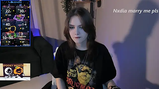 Snapshot of Dilara_xBaby chatting on 10, 10, 2025 Dilara xBaby online show from 10, 10, 2025