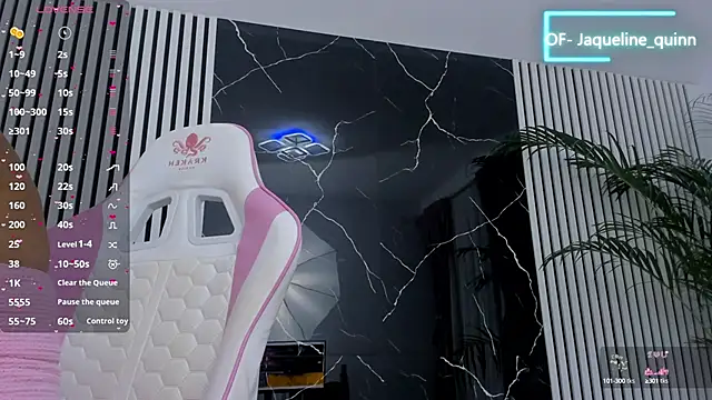 daisyblushh online show from 8, 9, 2025