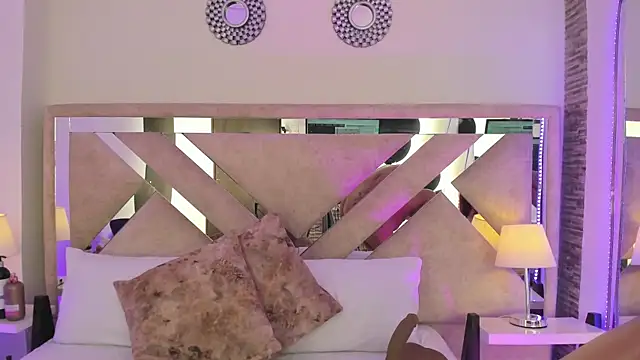 ximena vasquez8 online show from 5, 4, 2026