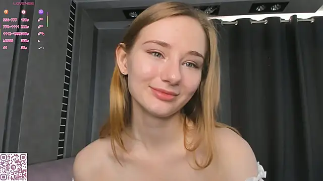 ElvinaRose online show from 13, 10, 2025